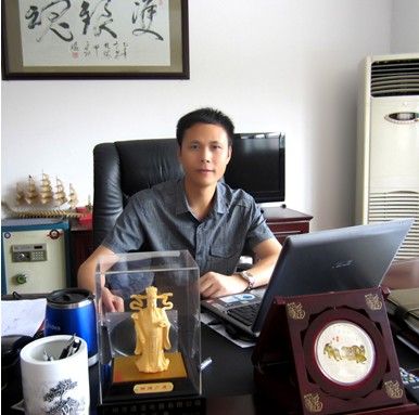 譚施敏 譚施敏