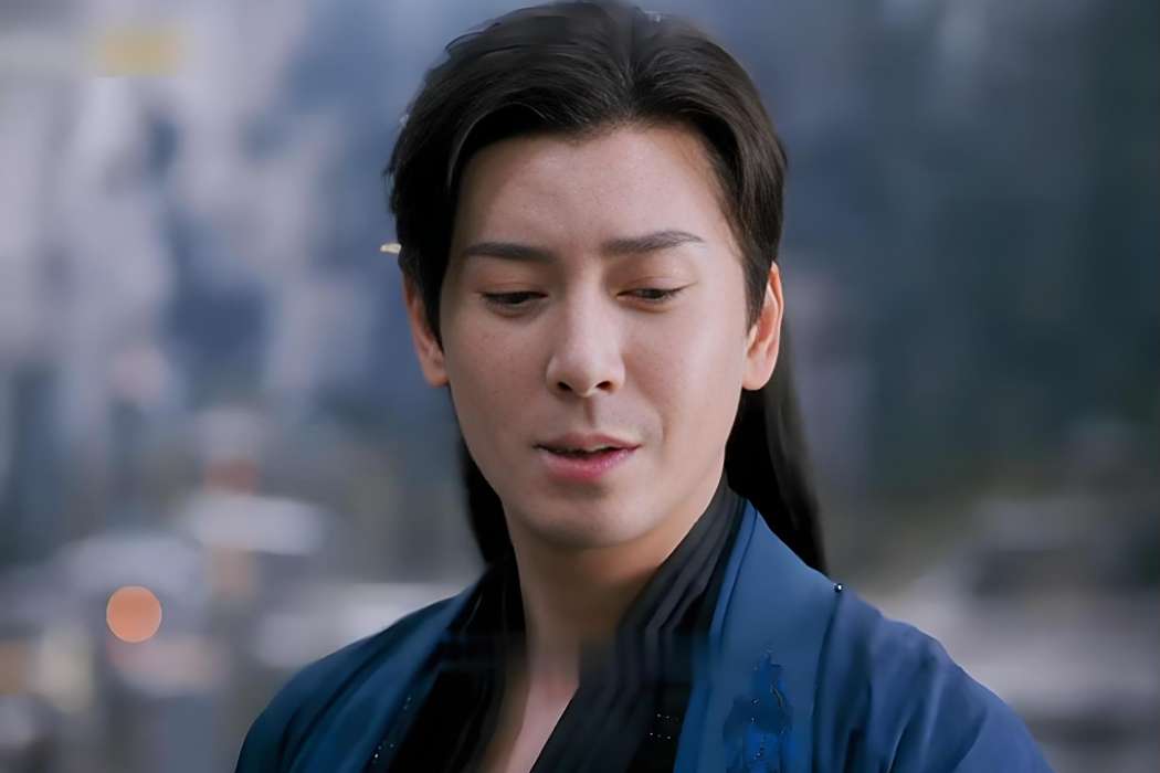 重光(《千秋令》中由韓棟飾演的天魔族魔尊) 重光(《千秋令》中由韓棟飾演的天魔族魔尊)