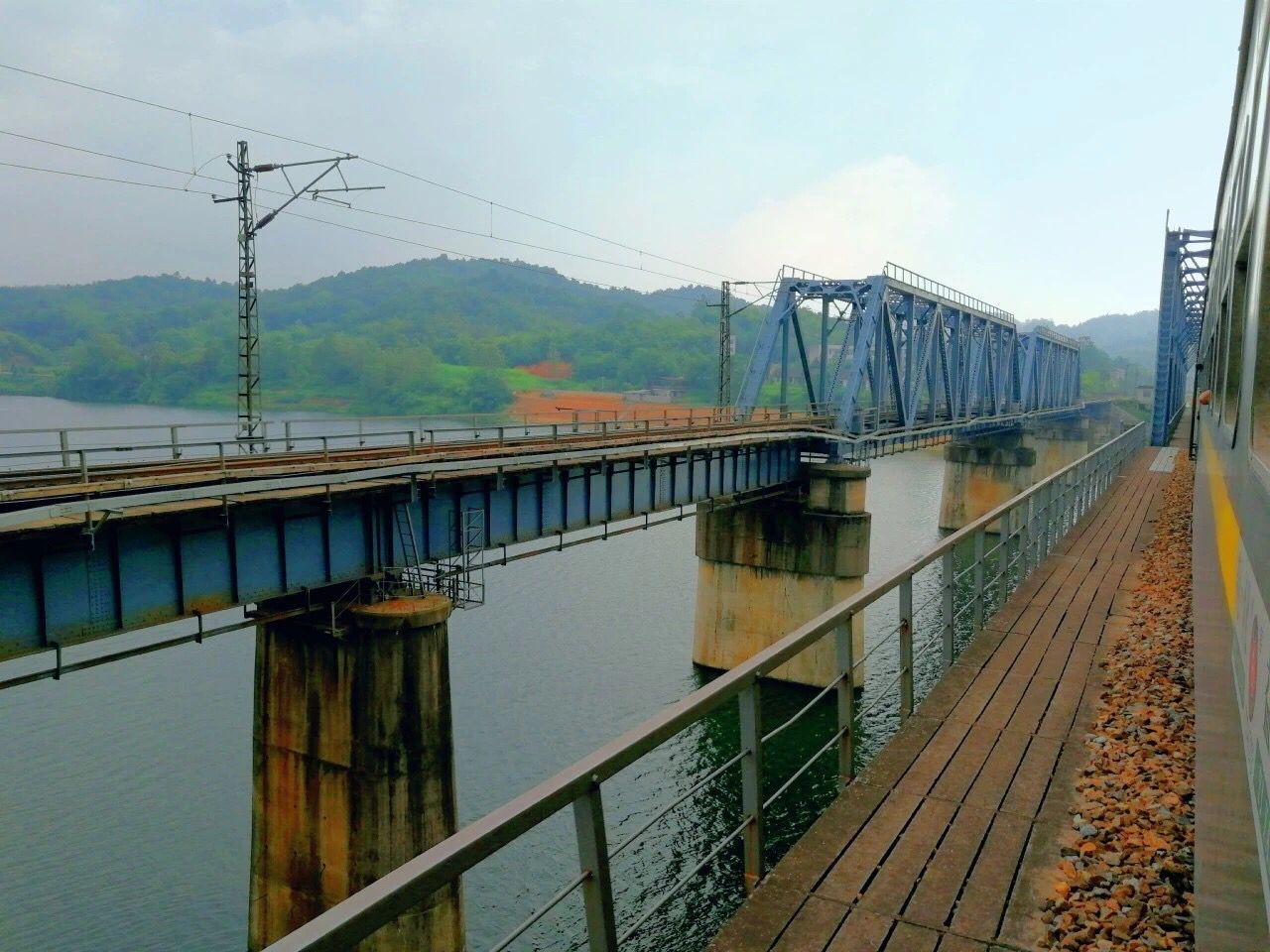 湘黔鐵路冷水江資江大橋