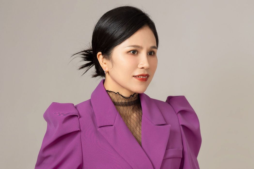李晚秋 李晚秋