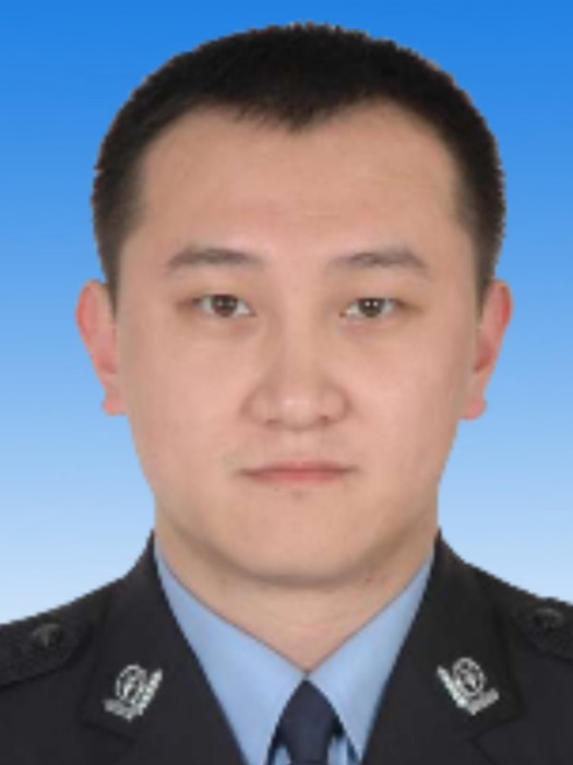 郭成(廣東省江門市新會區副區長、新會公安分局局長) 郭成(廣東省江門市新會區副區長、新會公安分局局長)