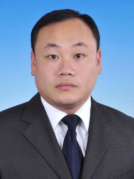 王煥鑫(浙江省玉環市衛生健康局二級主任科員) 王煥鑫(浙江省玉環市衛生健康局二級主任科員)