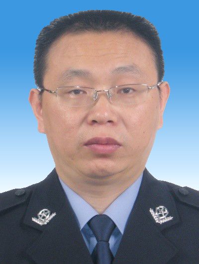 何健(重慶市合川區公安局黨委副書記) 何健(重慶市合川區公安局黨委副書記)