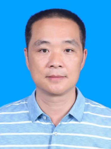 陳衛東(湖南省邵陽市城步苗族自治縣審計局黨組書記、局長、三級調研員) 陳衛東(湖南省邵陽市城步苗族自治縣審計局黨組書記、局長、三級調研員)
