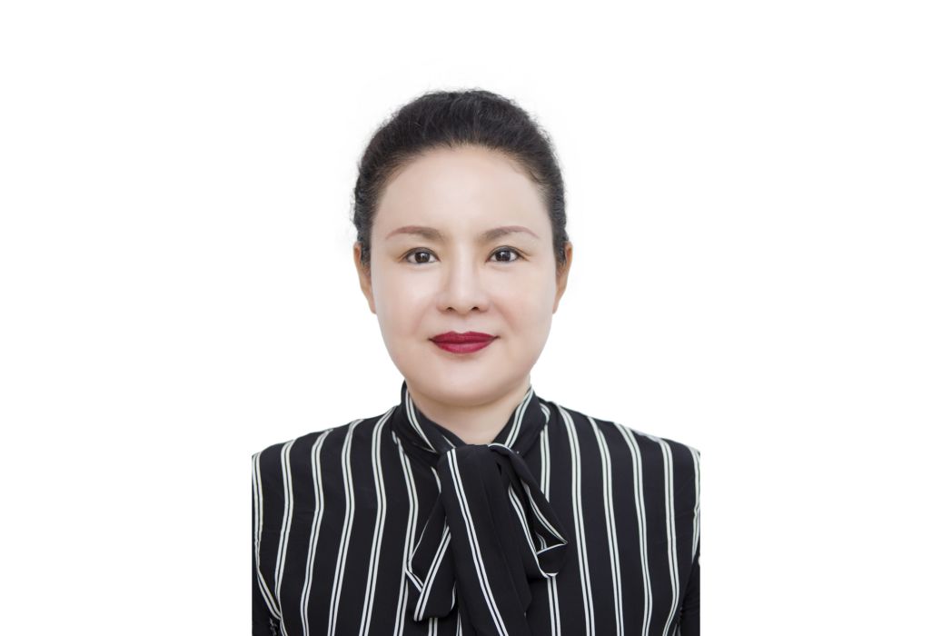 李霞(山東鳳起集團董事局主席、山東省再生醫學生物細胞工程實驗室主任) 李霞(山東鳳起集團董事局主席、山東省再生醫學生物細胞工程實驗室主任)