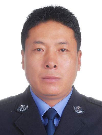 次旺晉美(拉薩市公安局黨委委員、副局長) 次旺晉美(拉薩市公安局黨委委員、副局長)