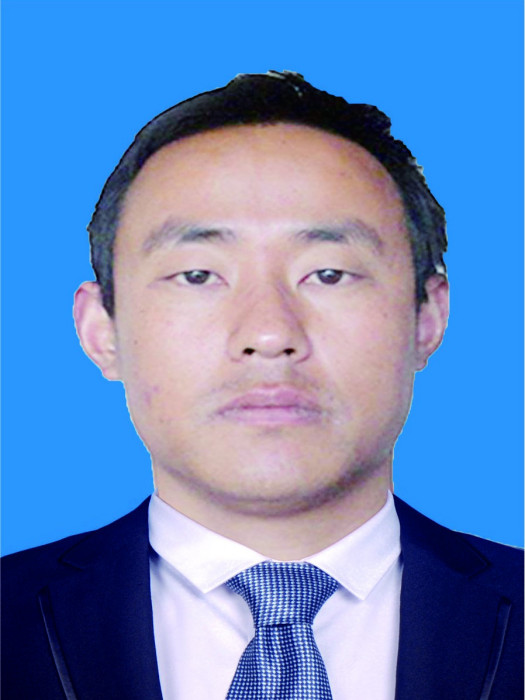 孫志強(雲南省迪慶州香格里拉市小中甸鎮黨委委員、武裝部長) 孫志強(雲南省迪慶州香格里拉市小中甸鎮黨委委員、武裝部長)