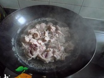 竹蔗馬蹄羊肉煲