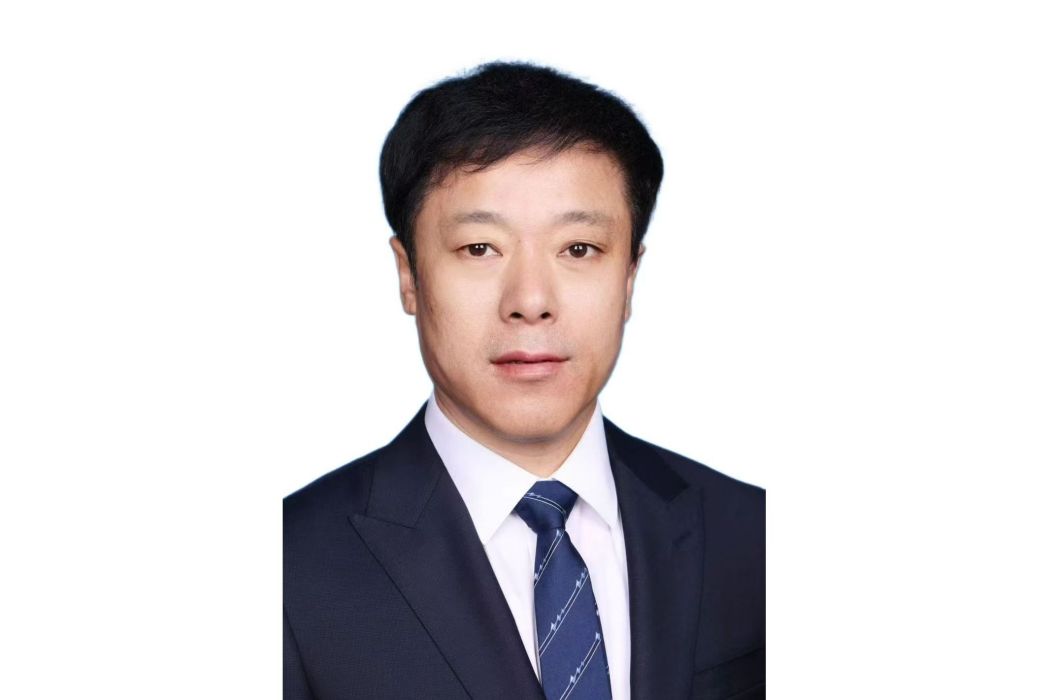 張軒(吉林省工業和信息化廳黨組成員、省紀委省監委駐省工業和信息化廳紀檢監察組組長、二級高級監察官) 張軒(吉林省工業和信息化廳黨組成員、省紀委省監委駐省工業和信息化廳紀檢監察組組長、二級高級監察官)
