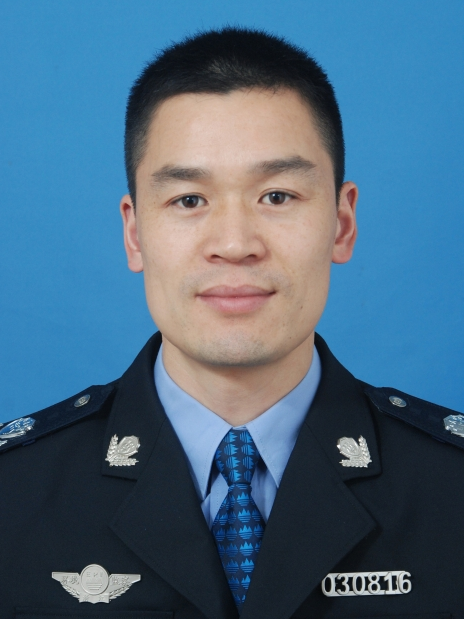 應建軍(浙江省溫州市生態環境局平陽分局黨組成員、總工程師) 應建軍(浙江省溫州市生態環境局平陽分局黨組成員、總工程師)