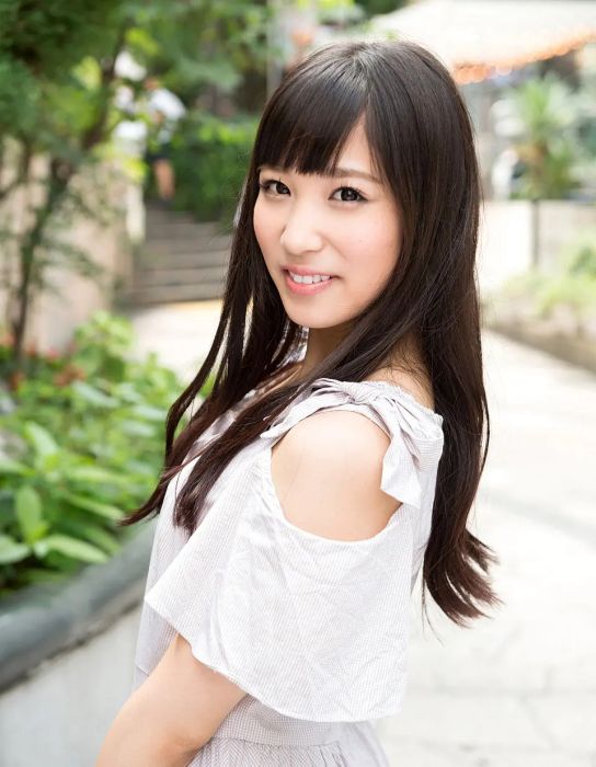 榮川乃亞 榮川乃亞