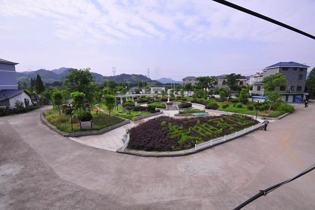 上圩頭村