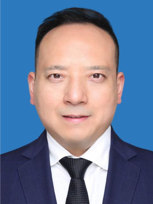 郭榮(江蘇省鎮江市委人才辦副主任,鎮江市高端裝備製造產業科技鎮長團團長、揚中市政府黨組成員) 郭榮(江蘇省鎮江市委人才辦副主任,鎮江市高端裝備製造產業科技鎮長團團長、揚中市政府黨組成員)