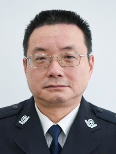 錢小虎(安徽省阜陽市應急管理局黨委書記、局長) 錢小虎(安徽省阜陽市應急管理局黨委書記、局長)