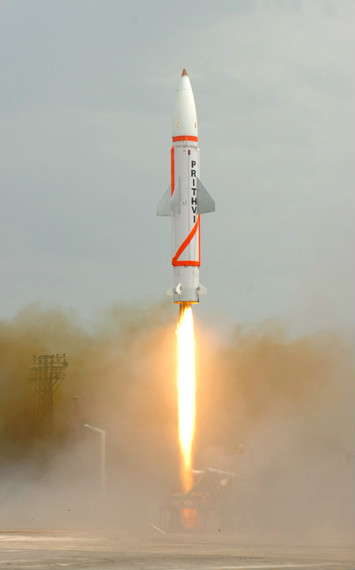 大地-2短程彈道飛彈