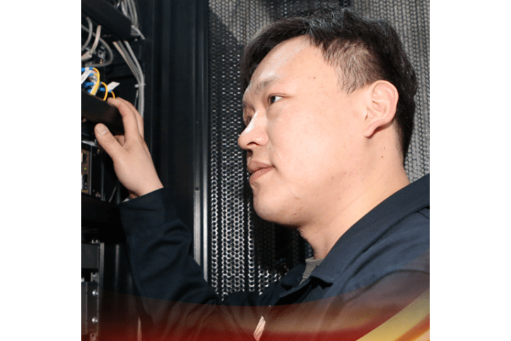 楊朋偉(安徽省皖北煤電集團有限責任公司安全儀器監測工、高級技師) 楊朋偉(安徽省皖北煤電集團有限責任公司安全儀器監測工、高級技師)