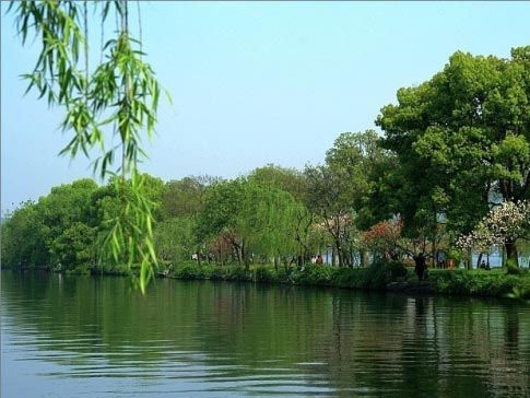 西湖春曉(樓盤名) 西湖春曉(樓盤名)