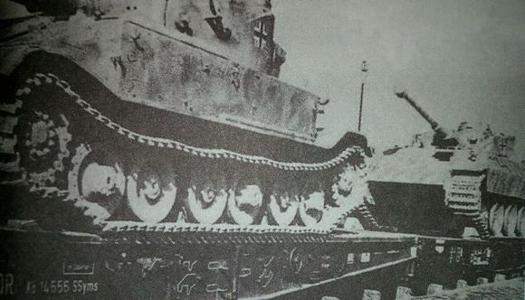 唯一一張V-IV號的坦克