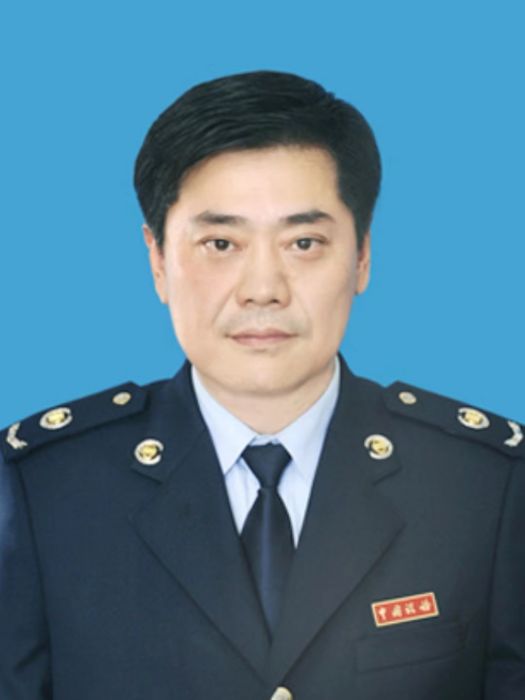 劉宏偉(國家稅務總局景德鎮市稅務局原黨委書記、局長) 劉宏偉(國家稅務總局景德鎮市稅務局原黨委書記、局長)