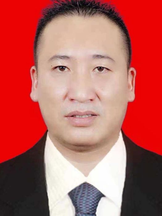 胡代偉(重慶市巫溪縣魚鱗鄉政法委員、人武部部長、副鄉長) 胡代偉(重慶市巫溪縣魚鱗鄉政法委員、人武部部長、副鄉長)