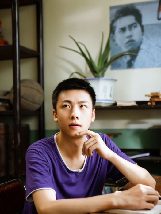 高興(電視劇《我們的青春期》中的角色) 高興(電視劇《我們的青春期》中的角色)
