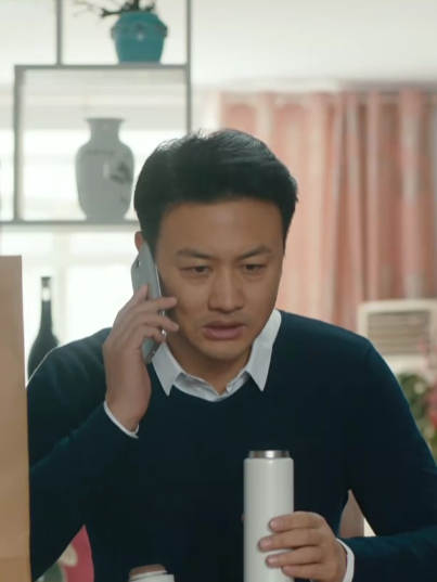 張坤(電視劇《青山是故鄉》中的角色) 張坤(電視劇《青山是故鄉》中的角色)