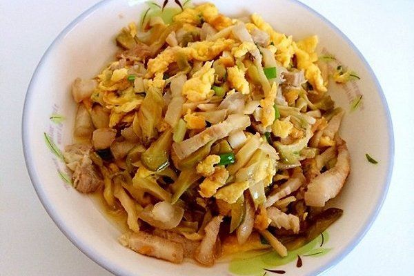 肉絲炒蛋