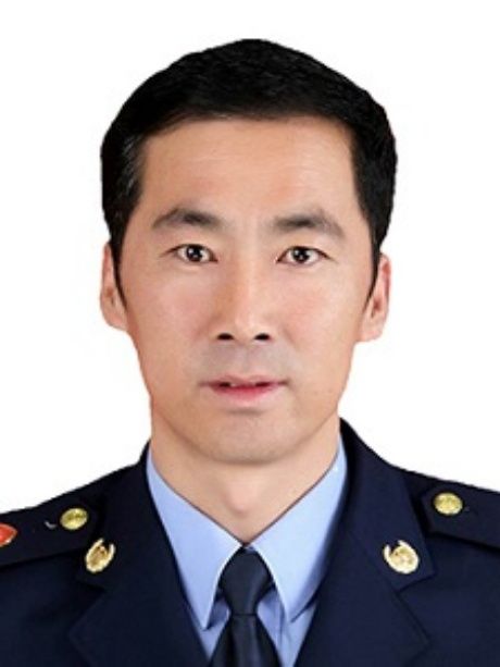 陳小文(甘肅省平涼市靜寧縣市場監督管理局黨組成員、副局長) 陳小文(甘肅省平涼市靜寧縣市場監督管理局黨組成員、副局長)