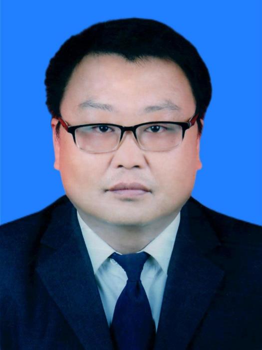 姚勇(湖南省張家界市武陵源區住建局黨組成員、副局長) 姚勇(湖南省張家界市武陵源區住建局黨組成員、副局長)