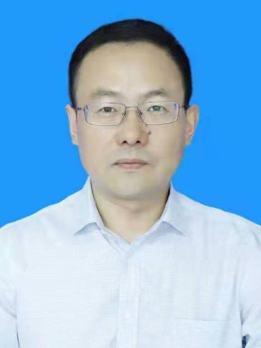 曹偉(江蘇省連雲港市公安局副局長、黨委委員) 曹偉(江蘇省連雲港市公安局副局長、黨委委員)