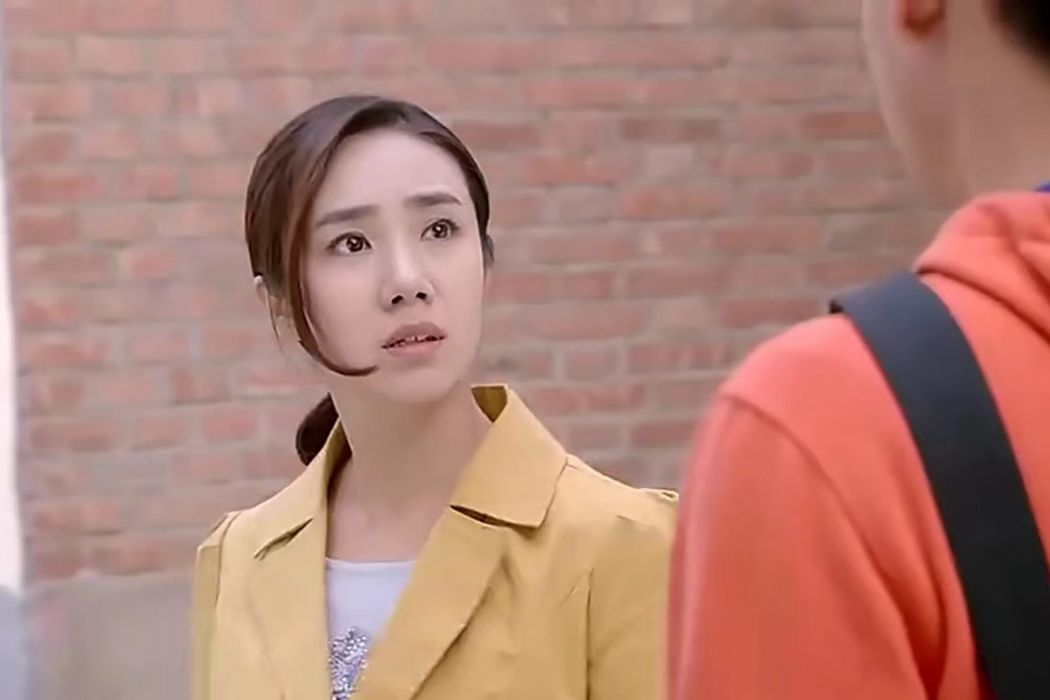 杏花(《苦樂村官》中的角色) 杏花(《苦樂村官》中的角色)