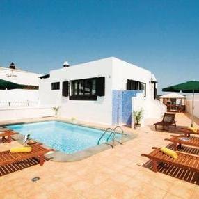 Holiday home Calle Pardelera Holiday home Calle Pardelera