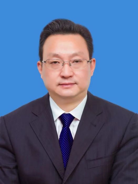 王霖(四川省宜賓市江安生態環境局四級調研員) 王霖(四川省宜賓市江安生態環境局四級調研員)
