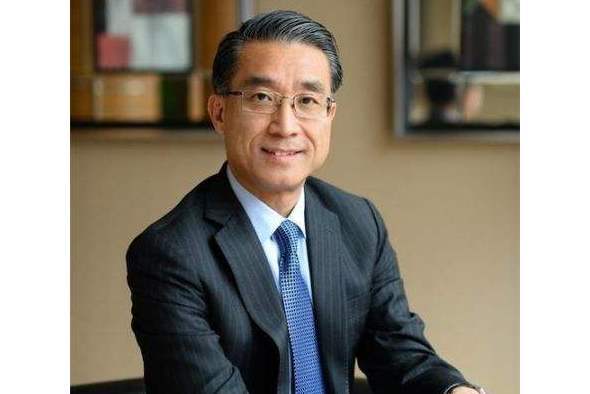 謝文堅(原上海家化董事長兼總經理) 謝文堅(原上海家化董事長兼總經理)