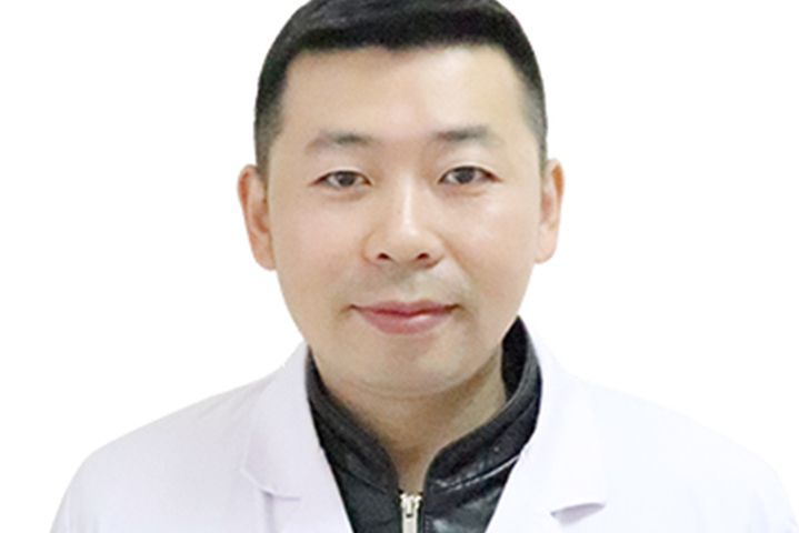 賀寧(武漢艾格眼科醫院醫生) 賀寧(武漢艾格眼科醫院醫生)