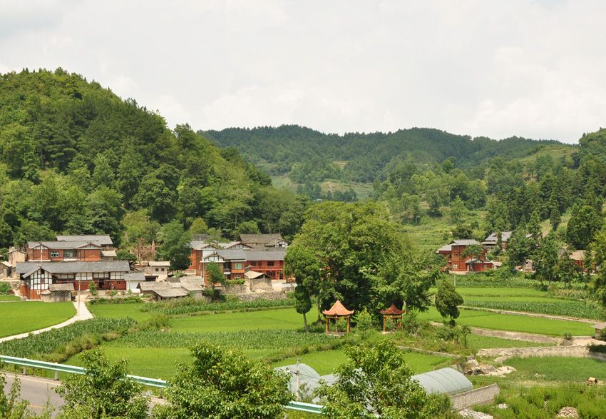 二道槓村 二道槓村