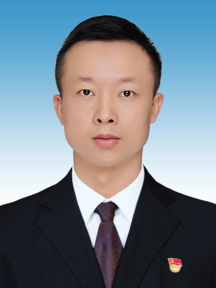 黃建剛(雲南省德宏傣族景頗族自治州盈江縣公安局黨委委員、副局長) 黃建剛(雲南省德宏傣族景頗族自治州盈江縣公安局黨委委員、副局長)