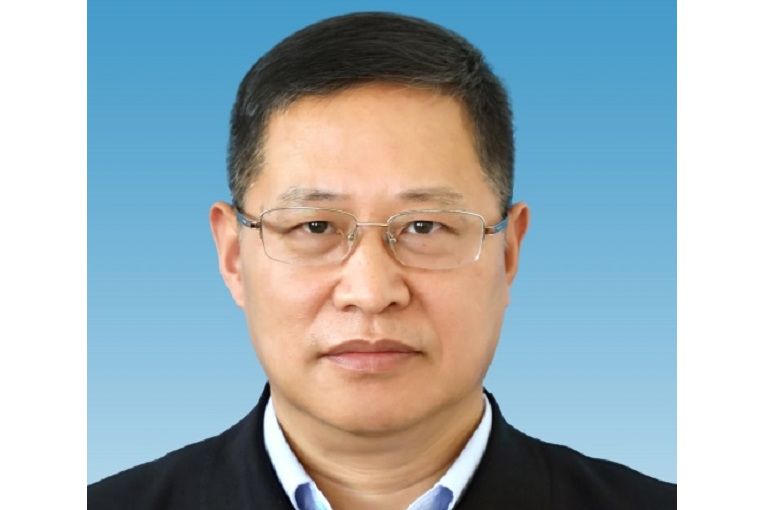 劉立新(山東省煙臺市司法局副局長、黨組成員、二級調研員) 劉立新(山東省煙臺市司法局副局長、黨組成員、二級調研員)