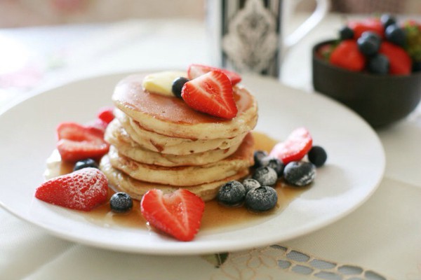 英式蜂蜜草莓鬆餅Pancake