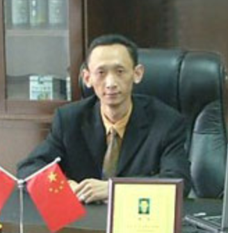 魏東(銀髮環保股份有限公司股東、市場部負責人) 魏東(銀髮環保股份有限公司股東、市場部負責人)