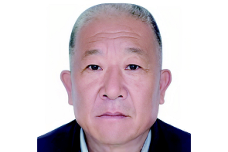 李雲龍(山東省第十四屆人民代表大會代表,臨沂市沂南縣大莊鎮官莊社區黨總支書記) 李雲龍(山東省第十四屆人民代表大會代表,臨沂市沂南縣大莊鎮官莊社區黨總支書記)