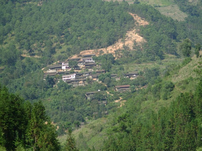亮山老龍溝 亮山老龍溝