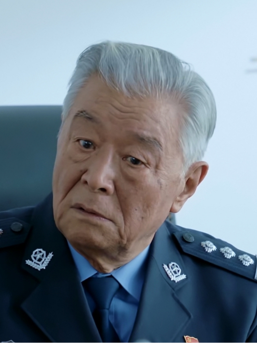 李普生(掃毒大片《四平風雲》中的角色) 李普生(掃毒大片《四平風雲》中的角色)