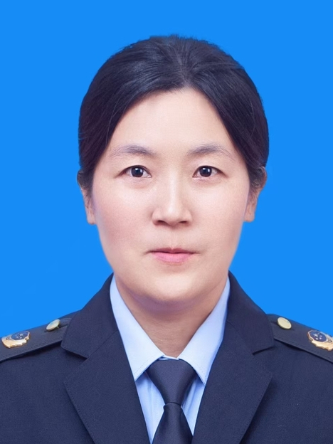 王鳳華(山東省日照市東港區市場監督管理局黨組成員、副局長) 王鳳華(山東省日照市東港區市場監督管理局黨組成員、副局長)
