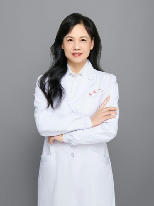 張芬(南通市第一人民醫院腎內科主任醫師) 張芬(南通市第一人民醫院腎內科主任醫師)