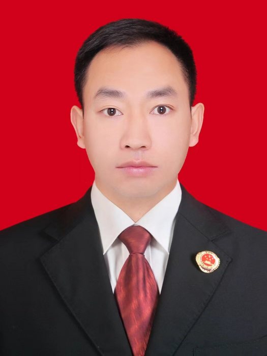 李輝(貴州省鳳岡縣人民檢察院副檢察長)