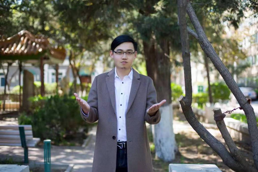 楊凡(英語講師) 楊凡(英語講師)