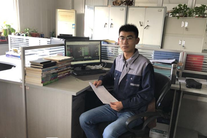 于海濱(青島昊川電子科技有限公司電工) 于海濱(青島昊川電子科技有限公司電工)