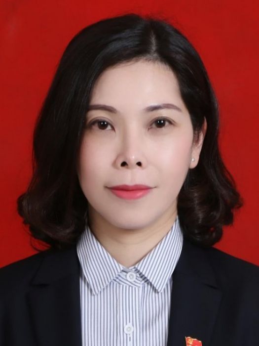 馮君(浙江省舟山市普陀區人力資源和社會保障局黨組成員、副局長、三級主任科員) 馮君(浙江省舟山市普陀區人力資源和社會保障局黨組成員、副局長、三級主任科員)