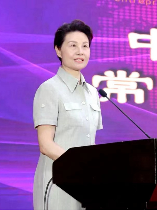 李平(中華全國婦女聯合會常務委員)